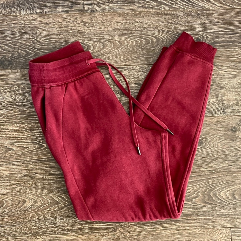 Lululemon Scuba High-Rise Relaxed Jogger Full Length